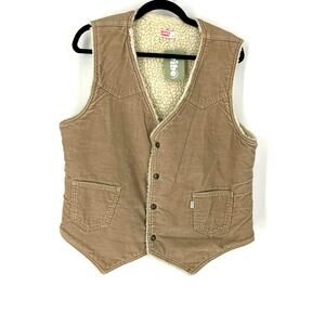 :evi's Vintage Sherpa Lined Corduroy Vest in Tan